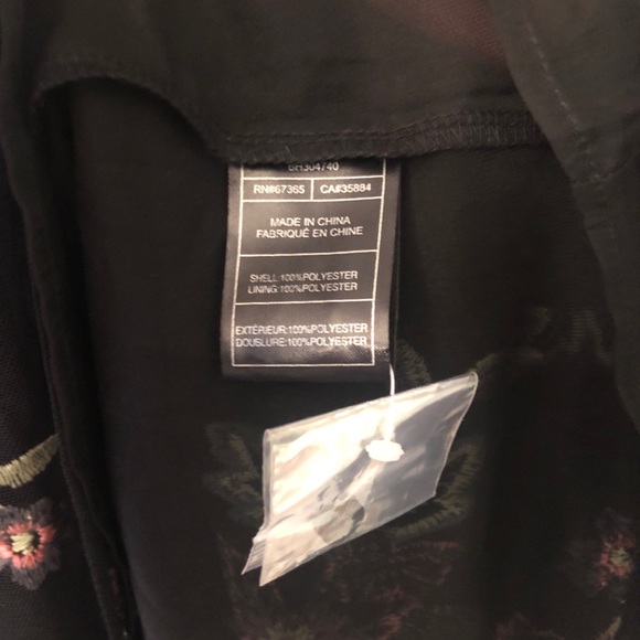 BB Dakota Rayna Embroidered Illusion Neckline NWT - Picture 12 of 12